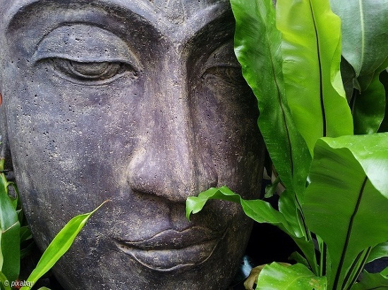Buddhistische Philosophie: Erleuchtung, Karma und Nirwana