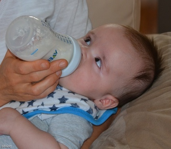 Säuglingsmilch unter der Lupe